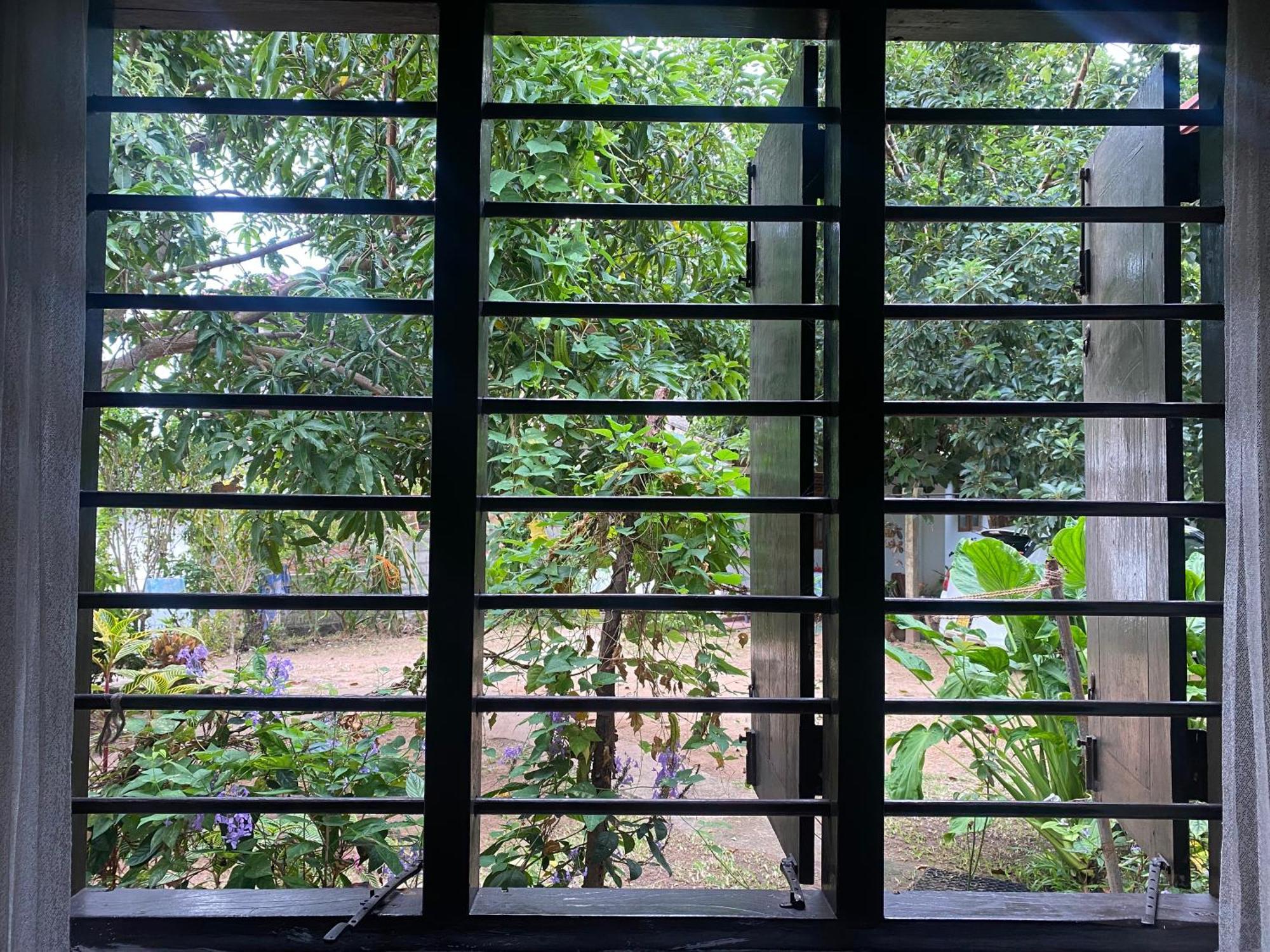 Ananda Home Stay And Restaurant Тангалла Экстерьер фото